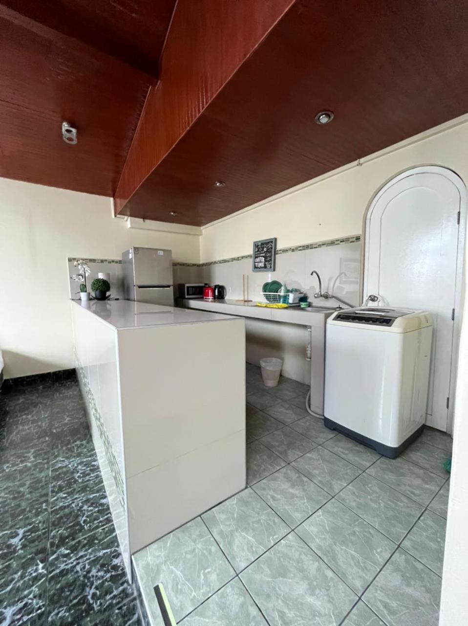 Hotel Residencial Alfa Lima Bagian luar foto