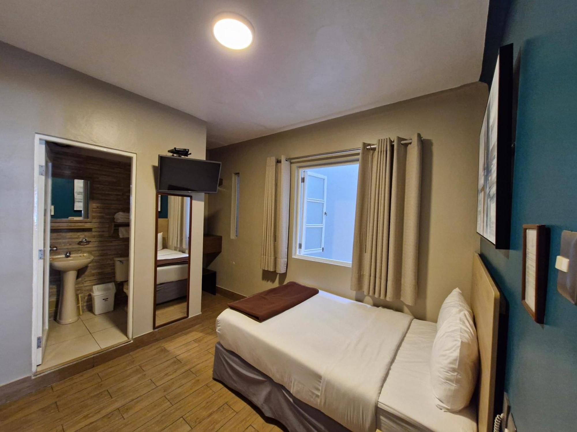 Hotel Residencial Alfa Lima Bagian luar foto