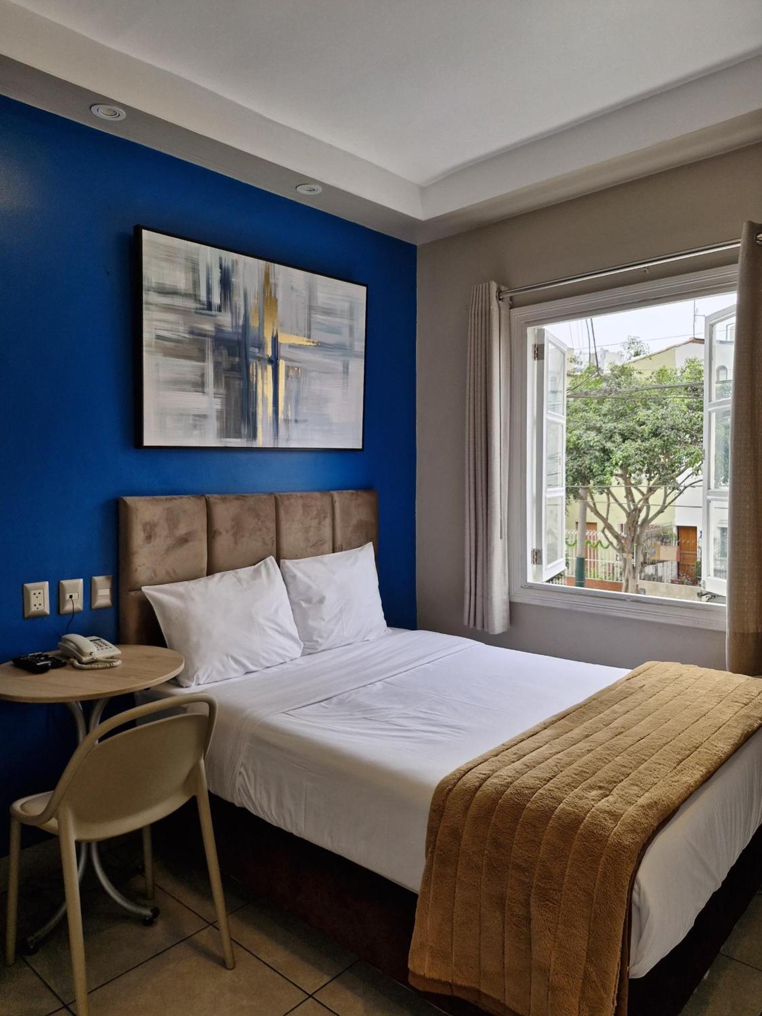 Hotel Residencial Alfa Lima Bagian luar foto