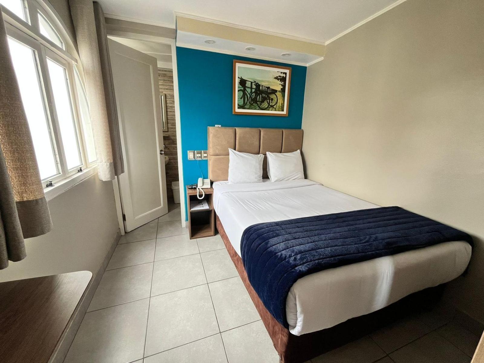Hotel Residencial Alfa Lima Bagian luar foto